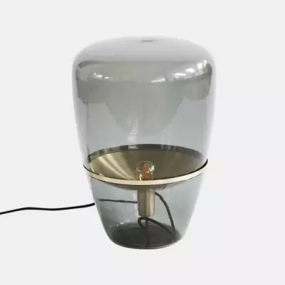 Lámpara de mesa con forma...