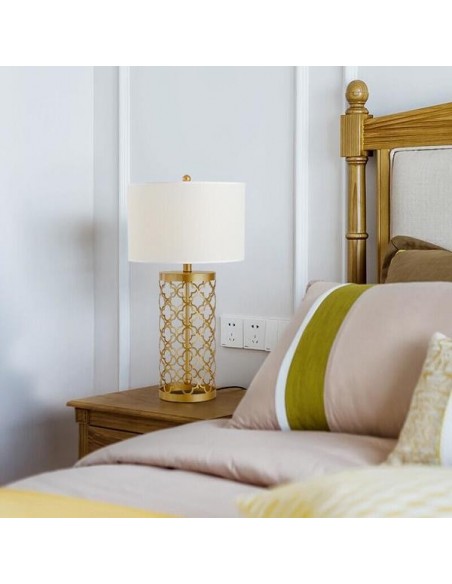 Openwork metal table lamp