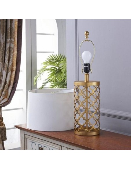 Openwork metal table lamp