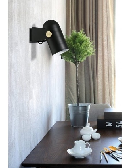 Carronade wall light