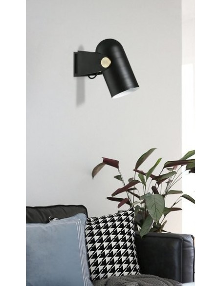 Carronade wall light