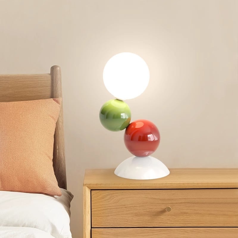 Lámpara de mesa con bola de acrílico... Lámpara de mesa con bola de acrílico...