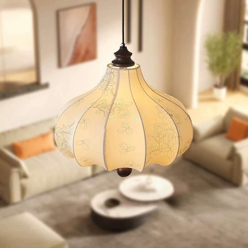 Lámpara colgante de tela francesa... Lámpara colgante de tela francesa...