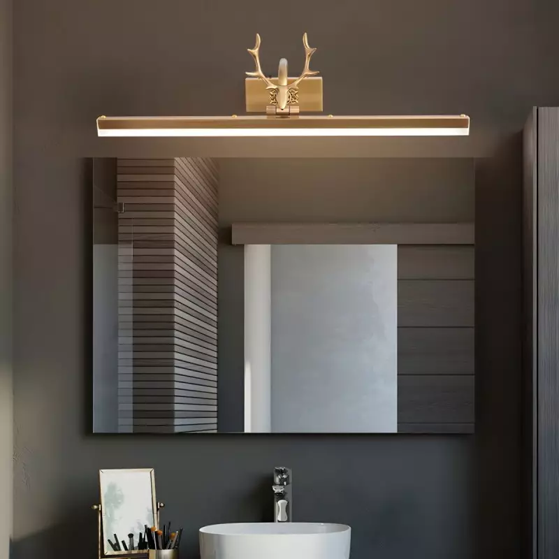 Lámpara de pared de diseño lineal con... Lámpara de pared de diseño lineal con...