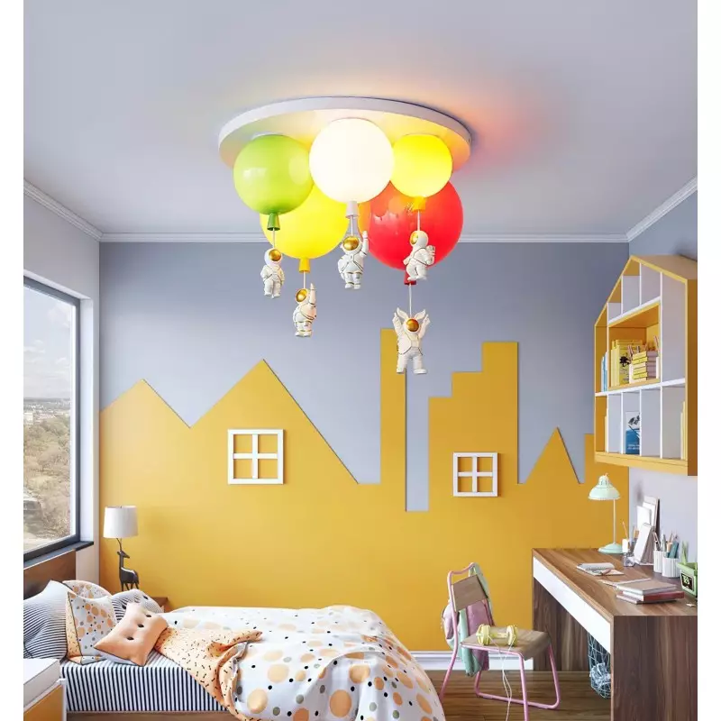 Lampada da soffitto a palloncino... Lampada da soffitto a palloncino...