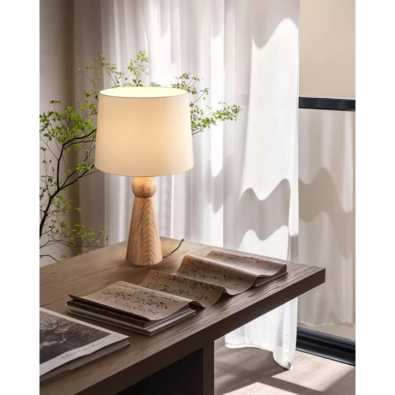 Nordische Retro-Tischlampe aus... Nordische Retro-Tischlampe aus...