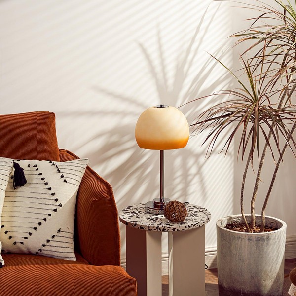 Retro Egg-shaped Dome Table Lamp