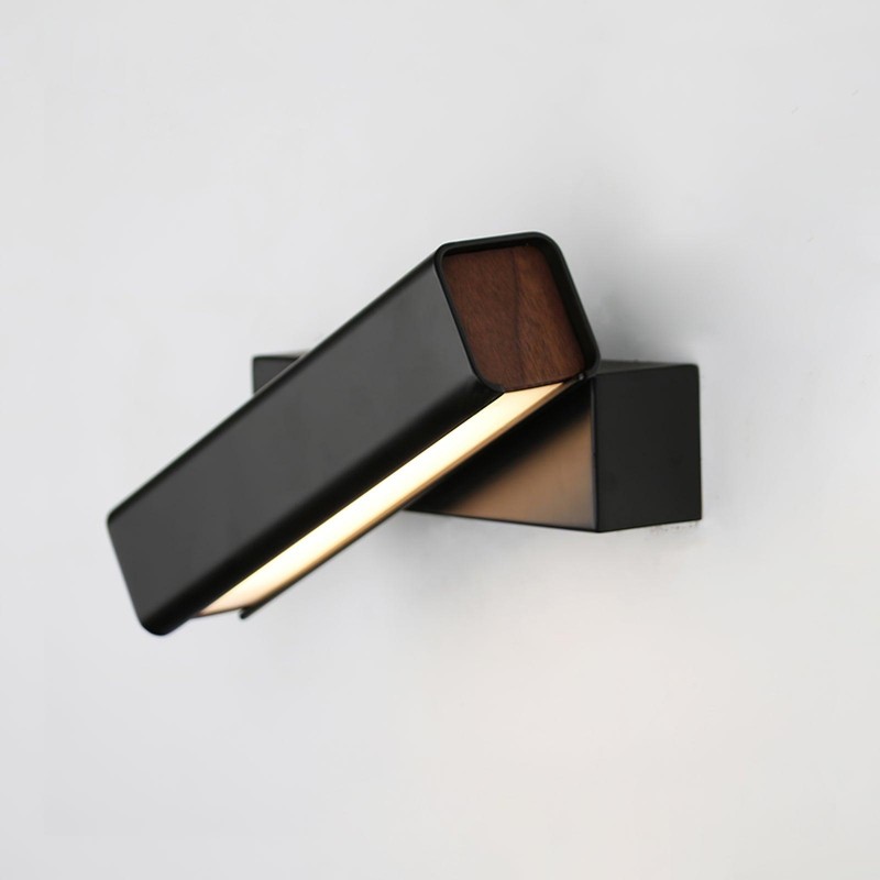 Nordic Art Bedroom Wall Lamp KL528