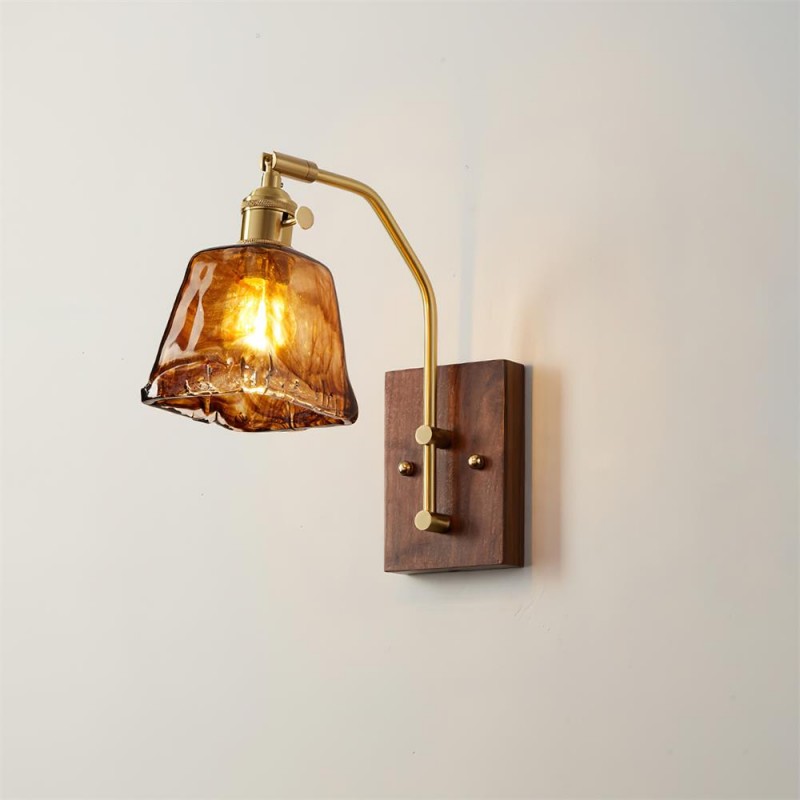 Lampada da parete vintage a forma di...