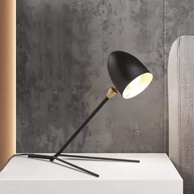 Lampe de table trépied 2