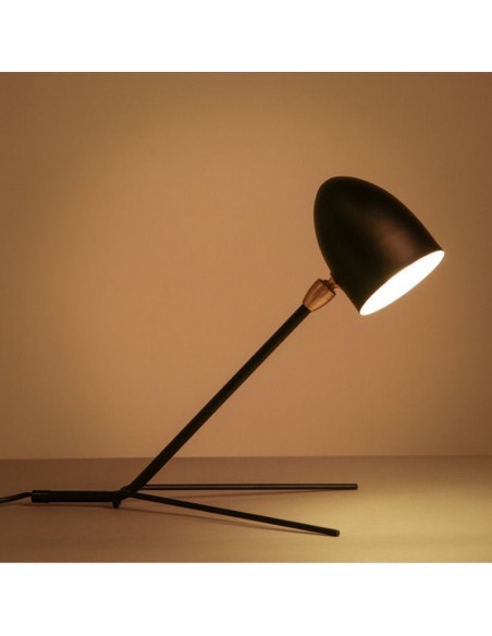 Tripod Table Lamp