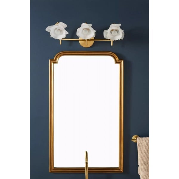 Revalis Glass Flower Vanity Sconce – Modern Floral Wall Light