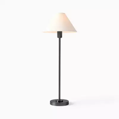 Lámparas de mesa y de pie...