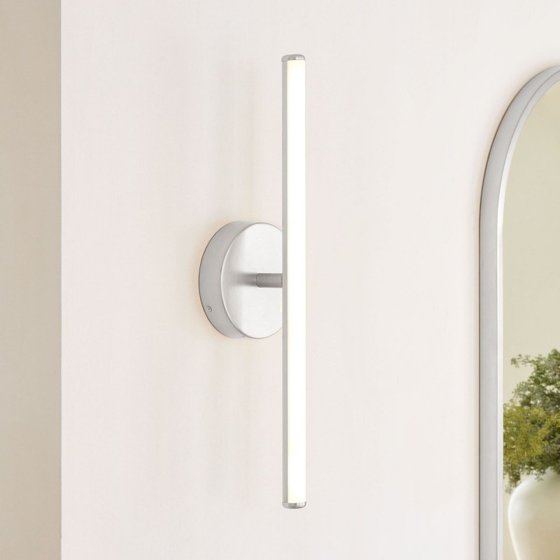 Voro Modern LED Wall Sconce - Metal...