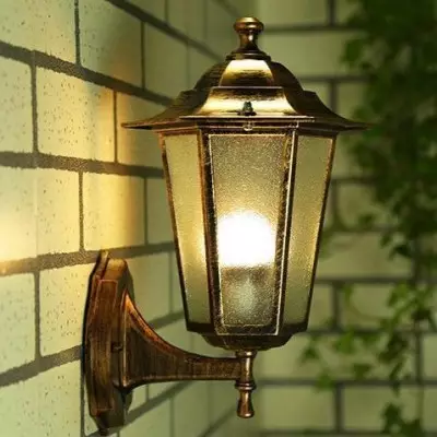 Lampada da parete vintage... 2