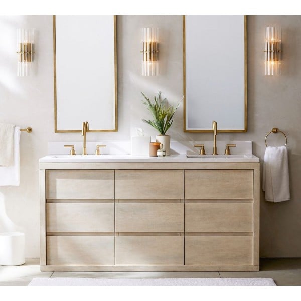 Lumora Crystal Wall Sconce – Elegant Lighting for Hallway & Bedroom