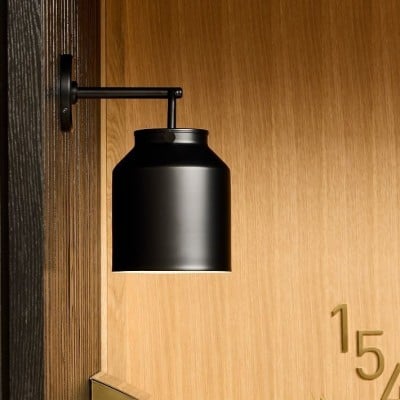 Hanton Minimalist Outdoor... 2
