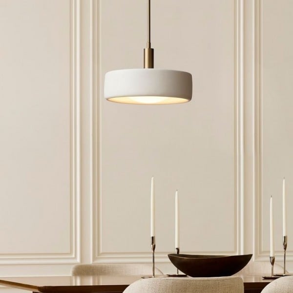 Cerova Modern Ivory Porcelain Pendant Light – Soft Organic Design for Kitchen Island