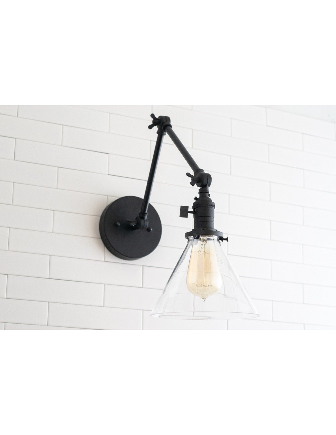 Applique da parete industriale in... Applique da parete industriale in...