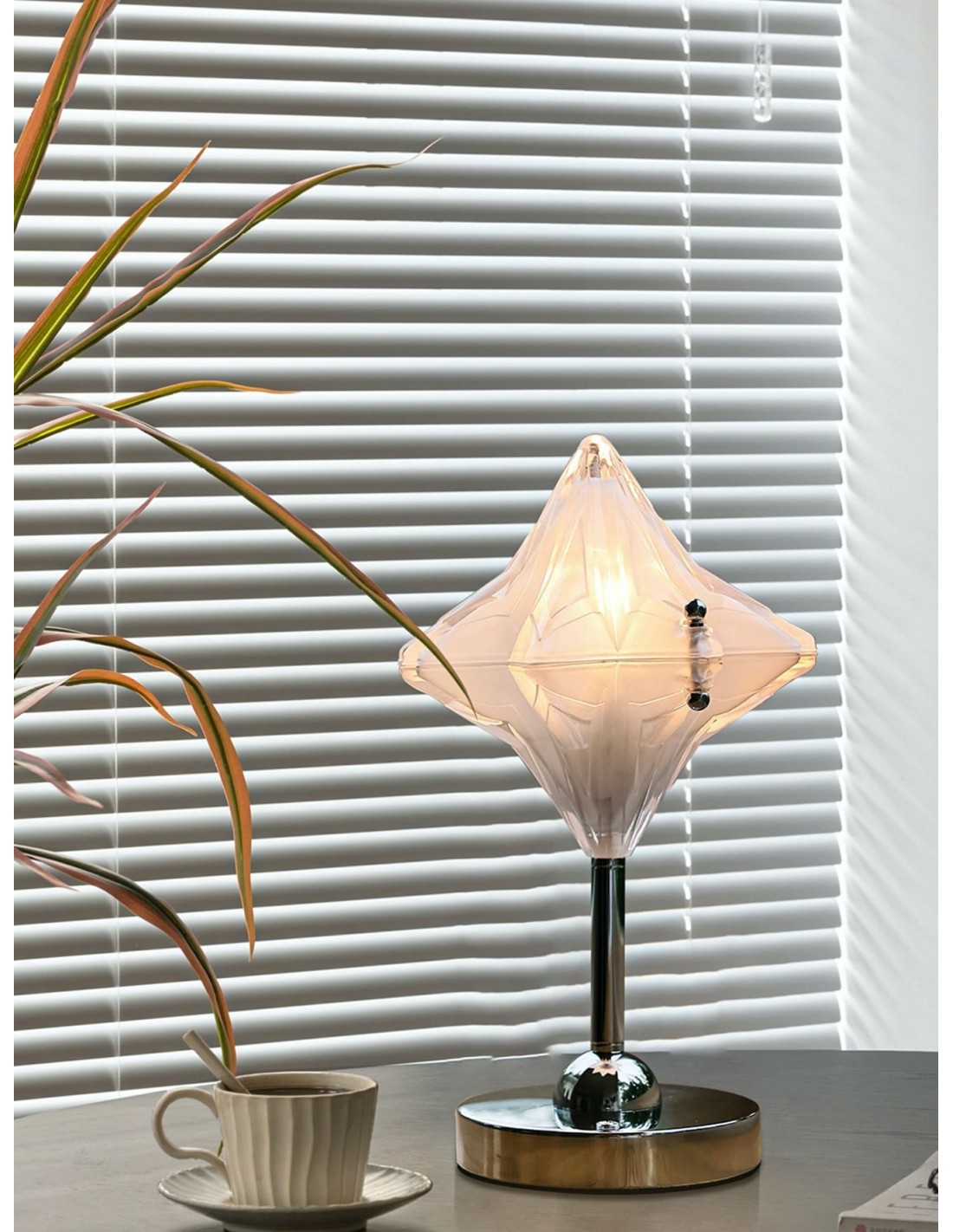 Art Deco Star Table Lamp - Frosted Glass Light for Modern Bedrooms - Astris Lyra Art Deco Star Table Lamp - Frosted Glass Light for Modern Bedrooms - Astris Lyra