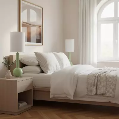 Lámpara de mesa minimalista... 2