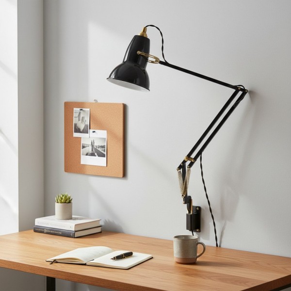 Modryx Adjustable Modern Wall Lamp with Bracket Sleek Aluminium Shade for Living Space KL2137