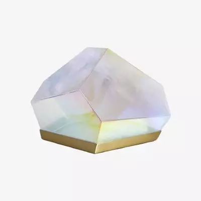 Nera glazen edelsteen...