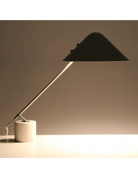 Lampe de table pivotante