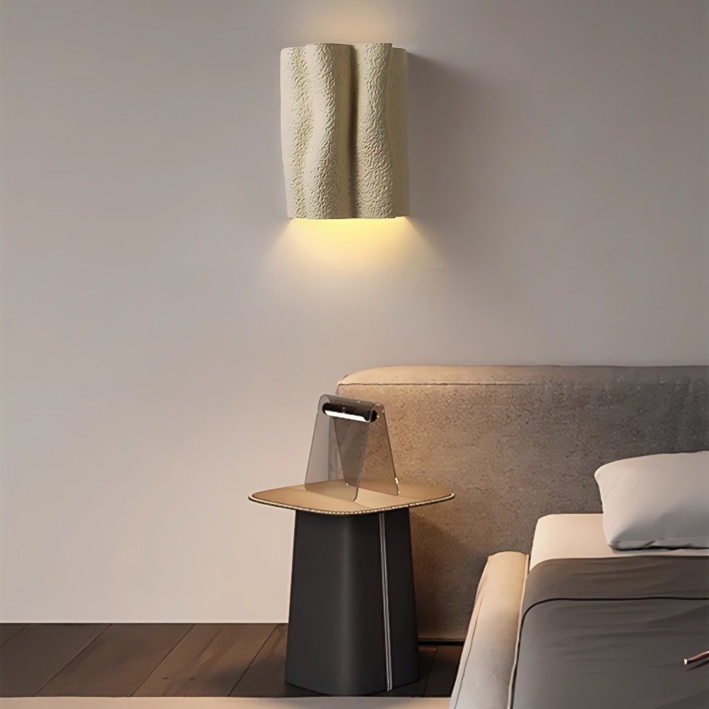 French Folded Resin Ribbed Wall Sconce For Hallway KL161