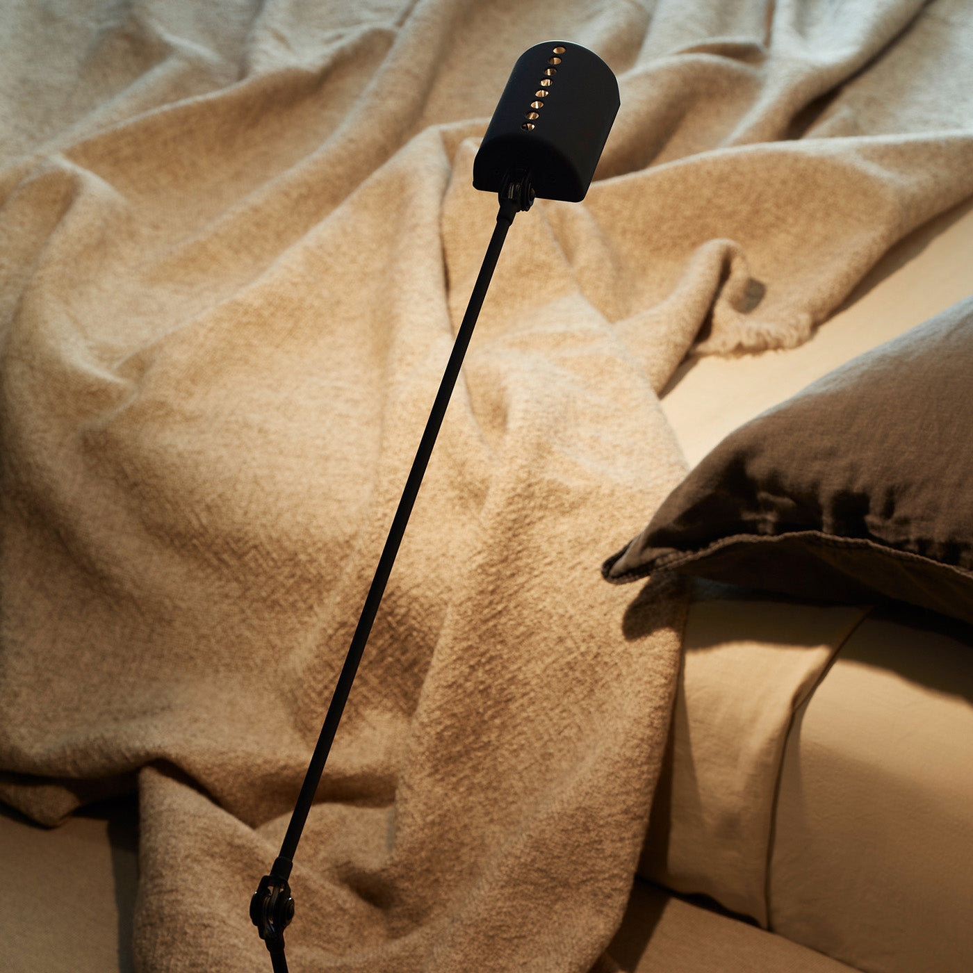 Daphine Table Lamp D446