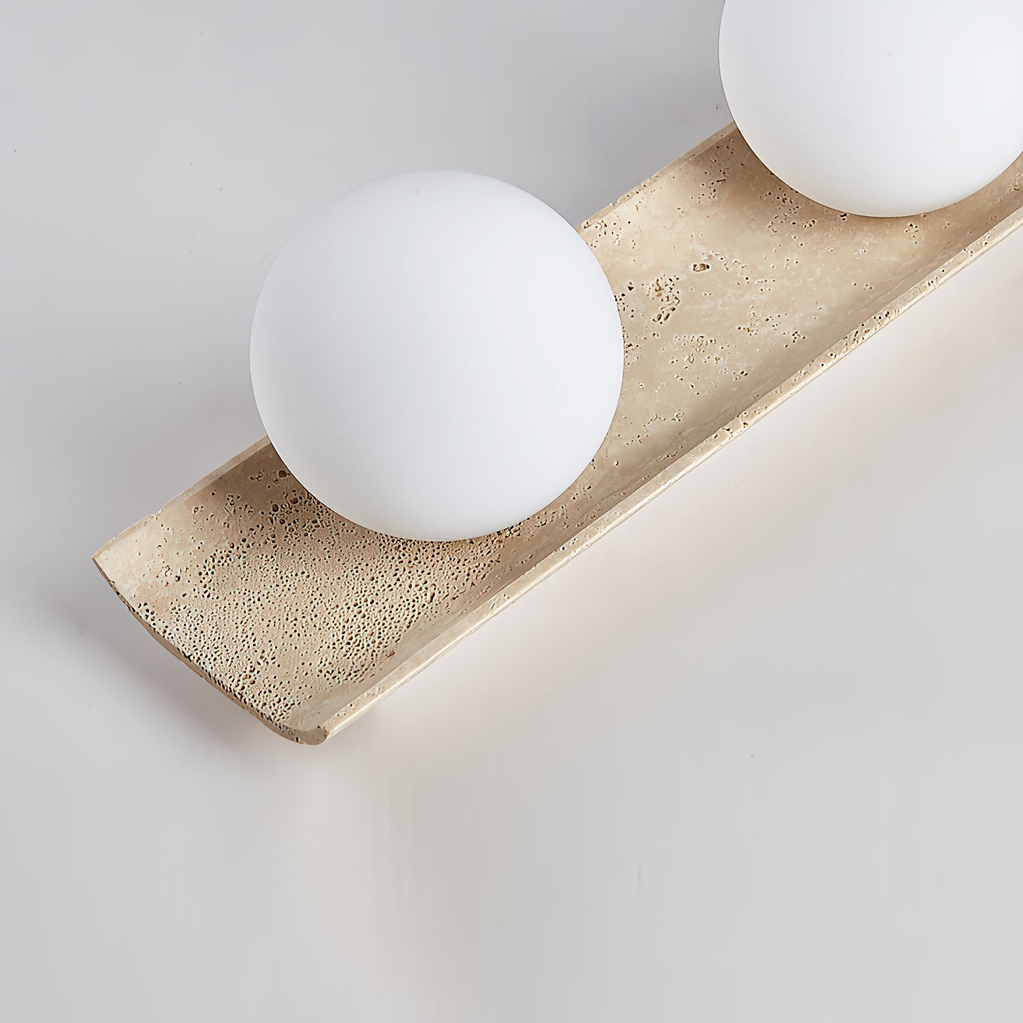 Bianca Globe Ceiling Lamp D689