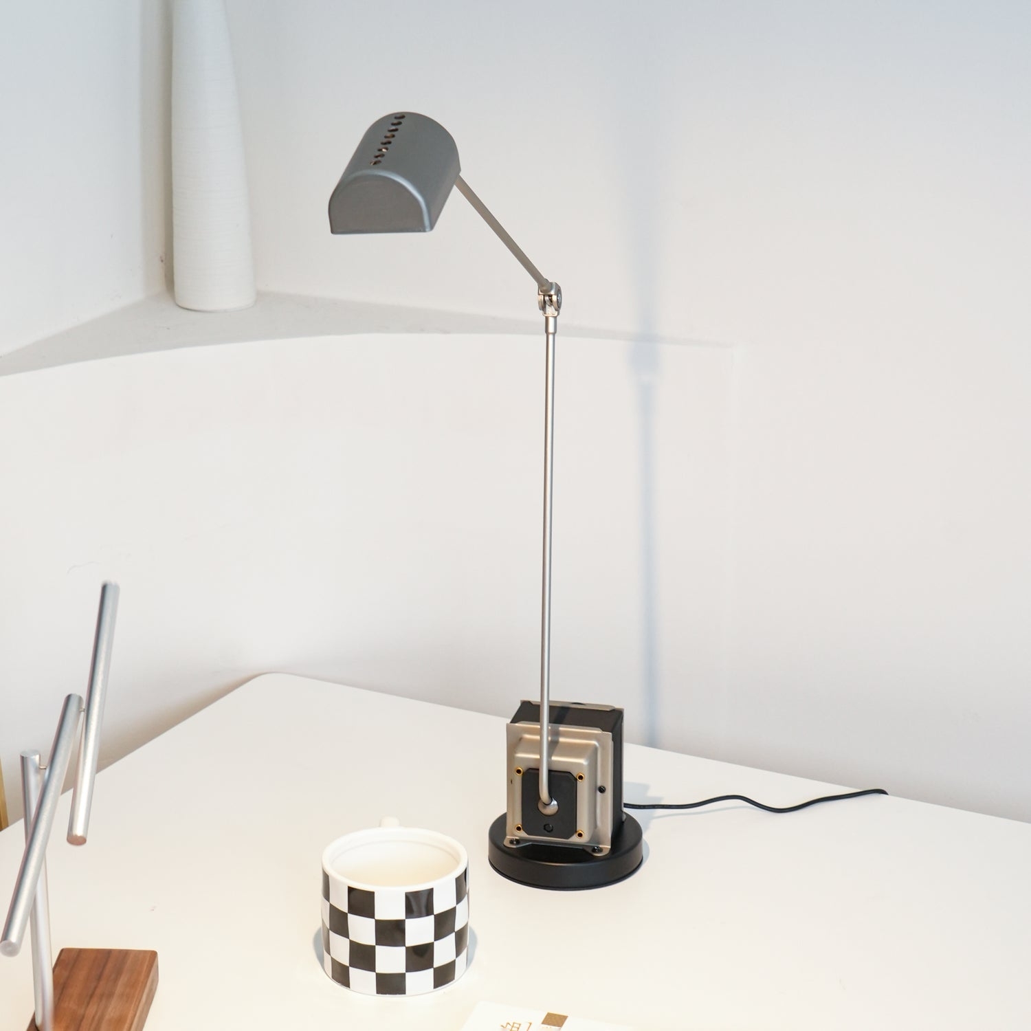Daphine Table Lamp D446