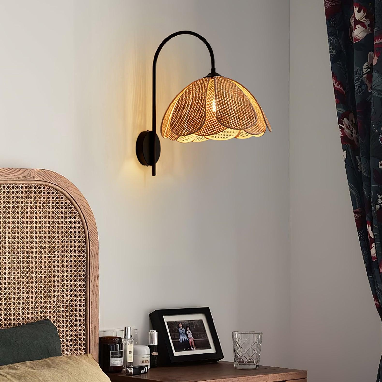 Rattan Petal Wall Lamp KL599