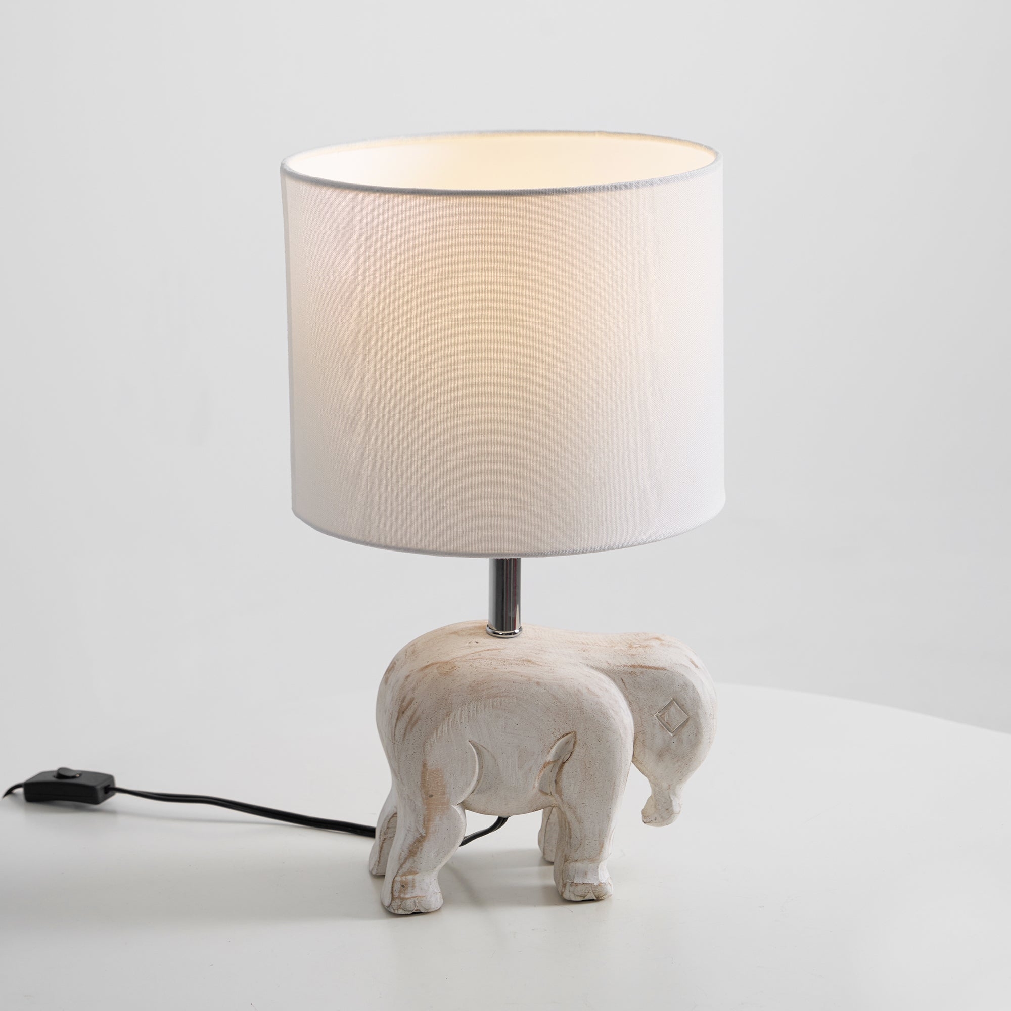 Carved Wood Animal Table Lamp D521