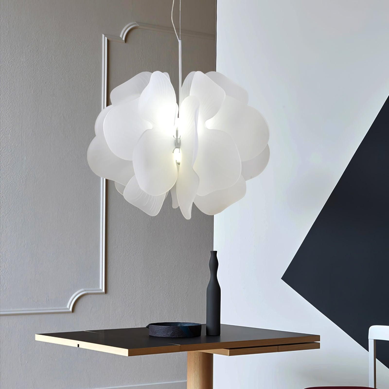 Modern Plastic Flower Design Pendant Lamp KL523