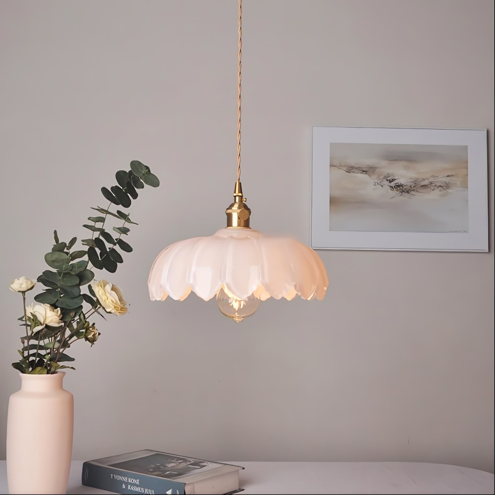 Antique Flower Petal Brass Glass Pendant Light KL50