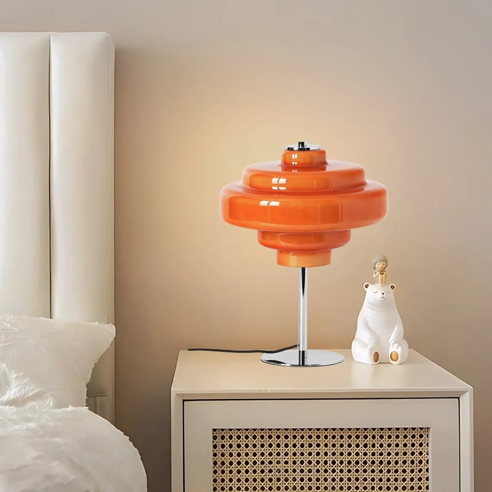 Sculptural Glass Table Lamp – Artful Illumination in Refined Form KL1099