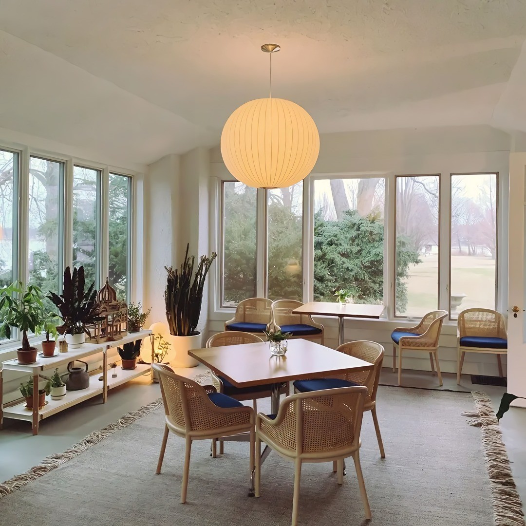 Nelson Minimalist Bubble Pendant Lamp - Elegant Hanging Light for Contemporary Interiors