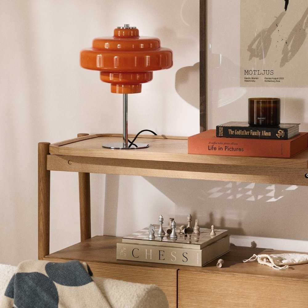 Sculptural Glass Table Lamp – Artful Illumination in Refined Form KL1099