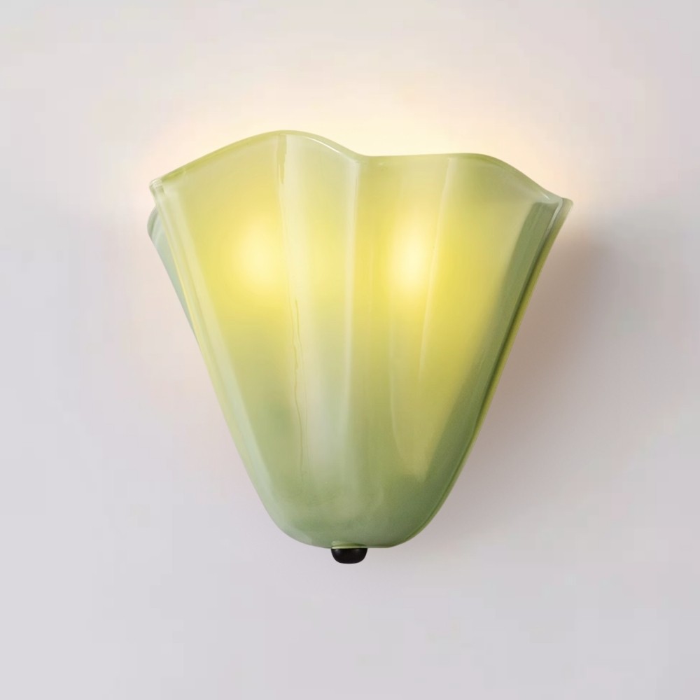 Vera Glass Wall Lamp - Vintage Accent Sconce for Bedroom and Living Space KL881