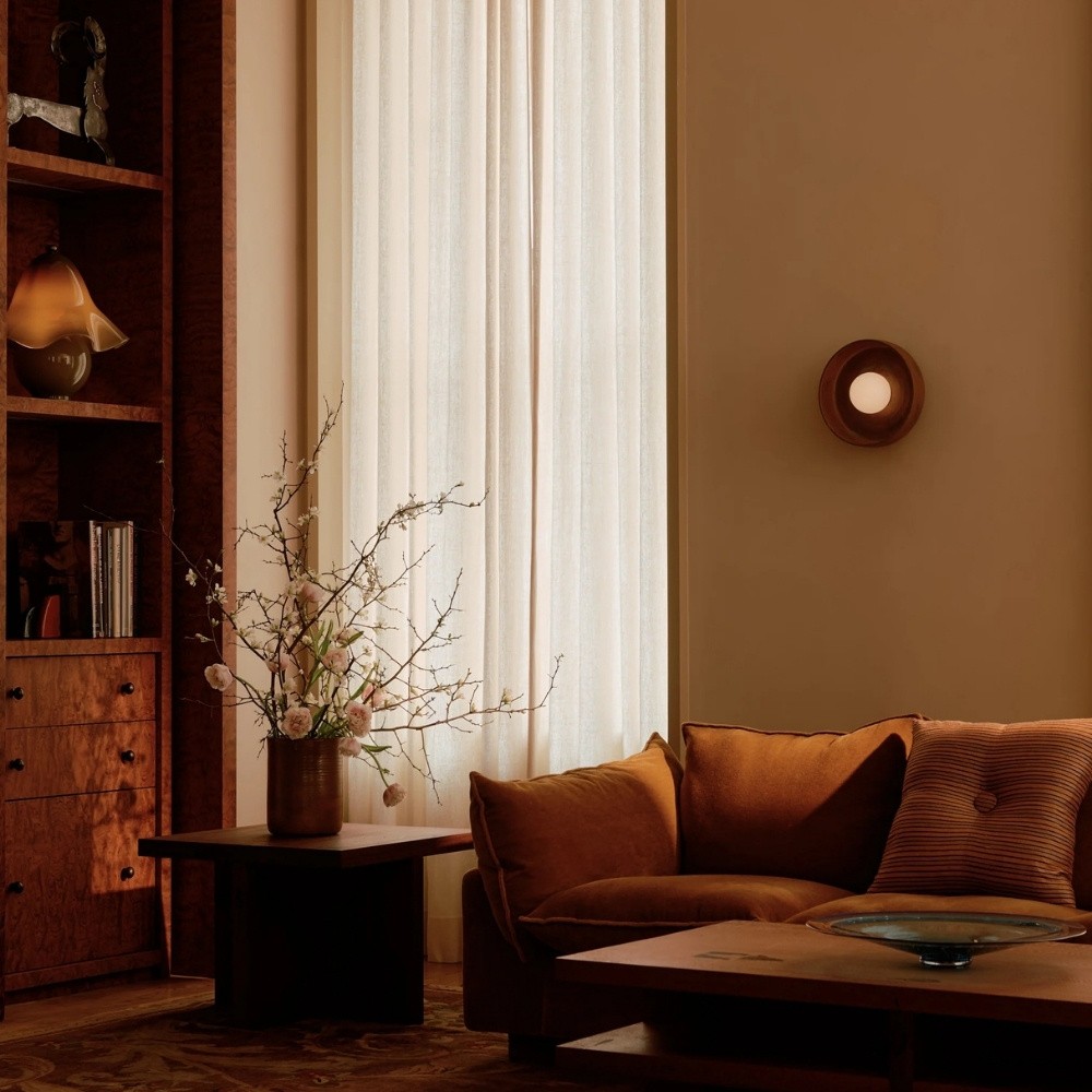 Kalo Round Glass Metal Base Wall Light Ceiling Light- Disc Orb Wall Sconce for Modern Interior KL922