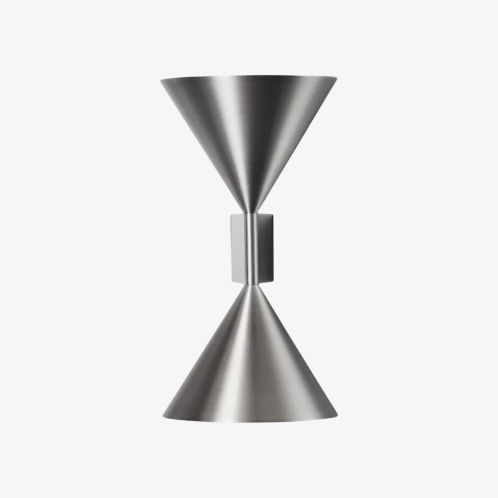 Minimalist Metal Conical Wall Lamp - Modern Cone Sconce for Interior Spaces KL2327