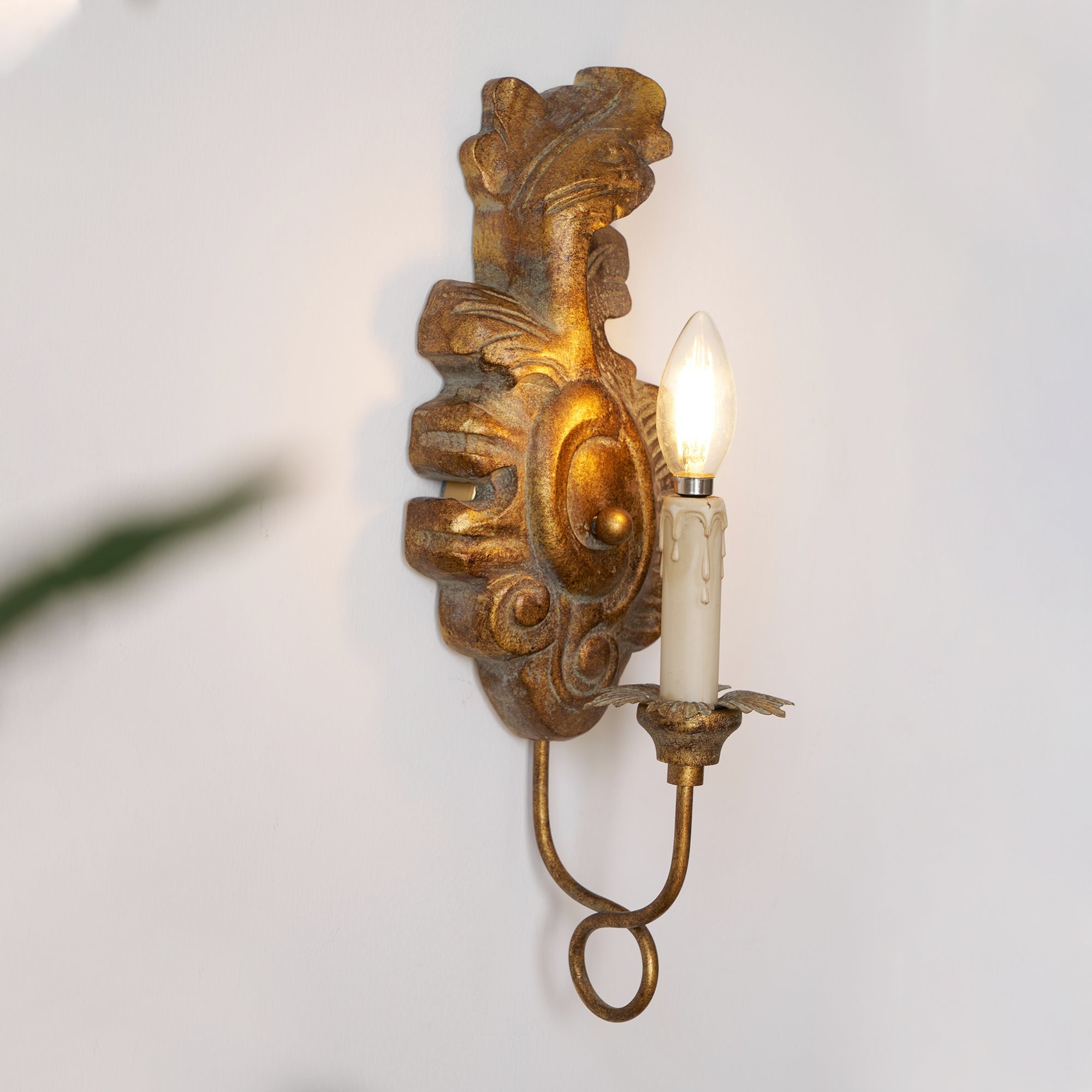 Verdure Vintage Sconce D530