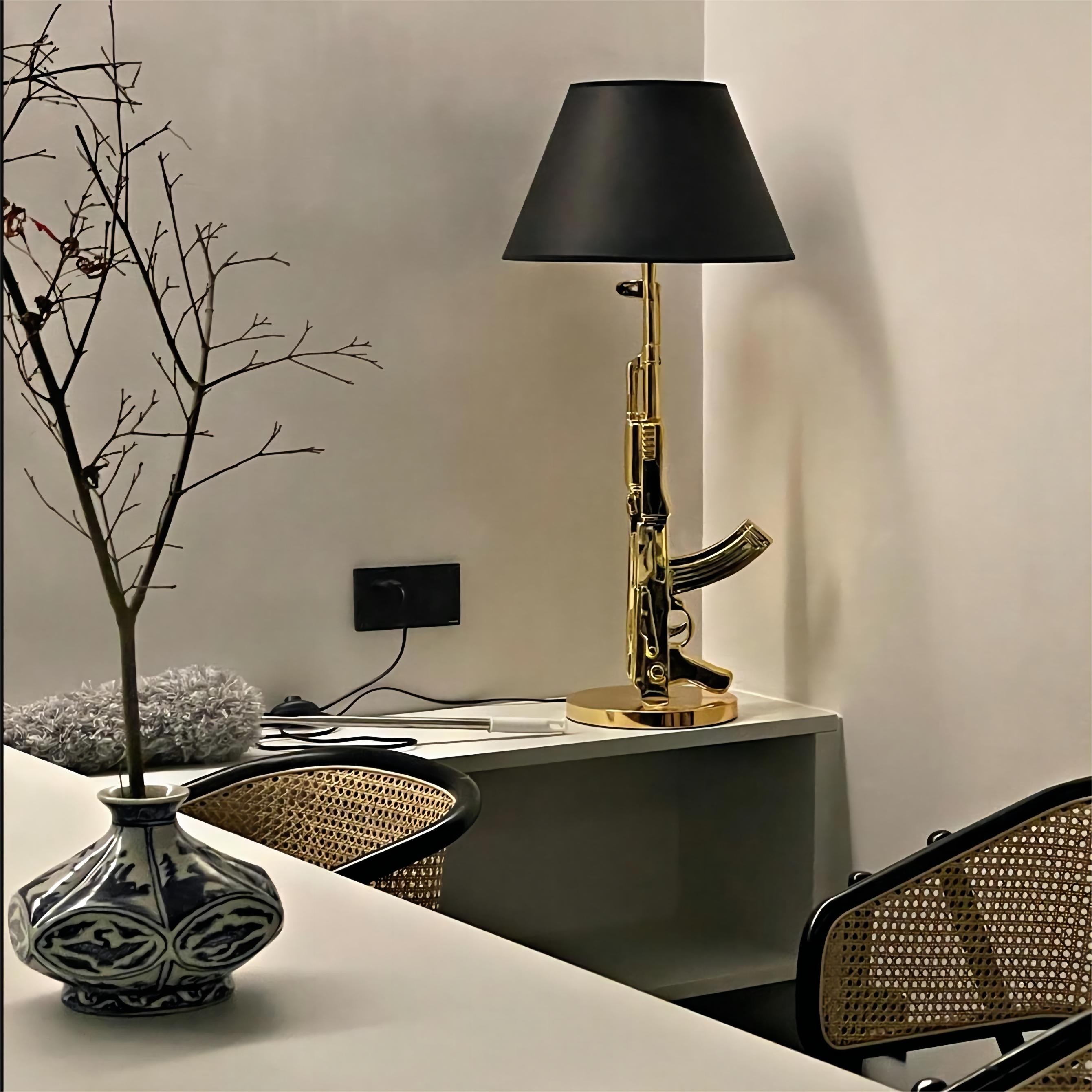Creative Decorative Metal Table Lamp