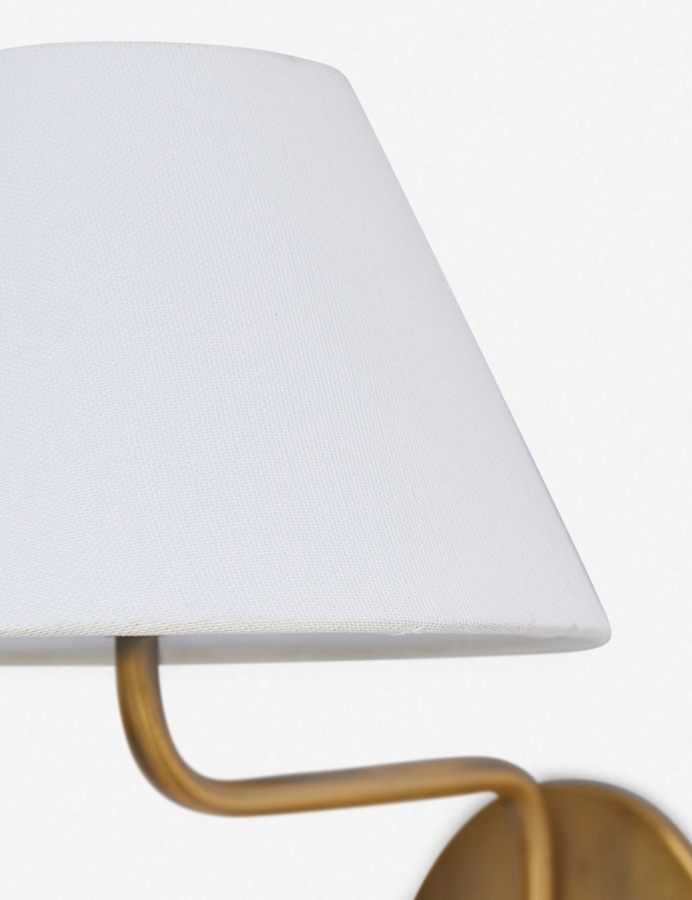 Kulo Classic Brass Wall Lamp – Modern Fabric Shade Wall Sconce for Bedroom or Hallway KL1533
