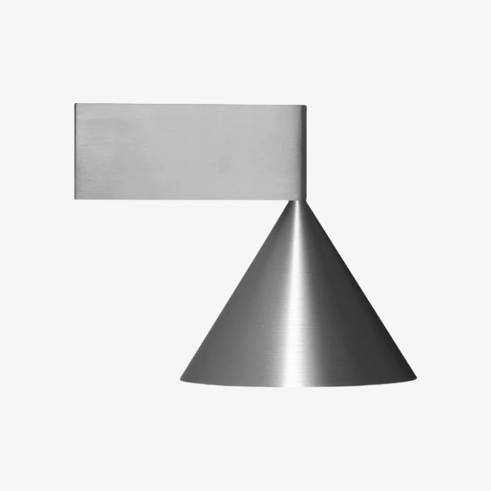 Minimalist Metal Conical Wall Lamp - Modern Cone Sconce for Interior Spaces KL2327