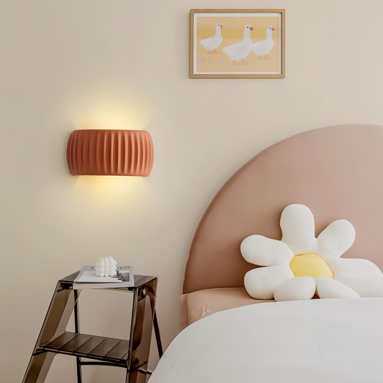 Nordic Minimalist Resin Ribbed Wall Sconce KL116