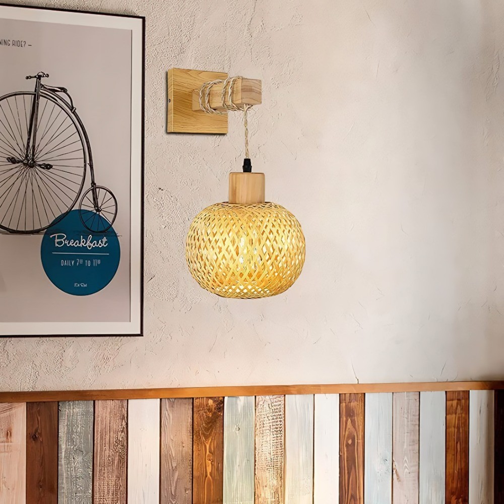Japanese Retro Natural Woven Rattan Wall Lamp KL08