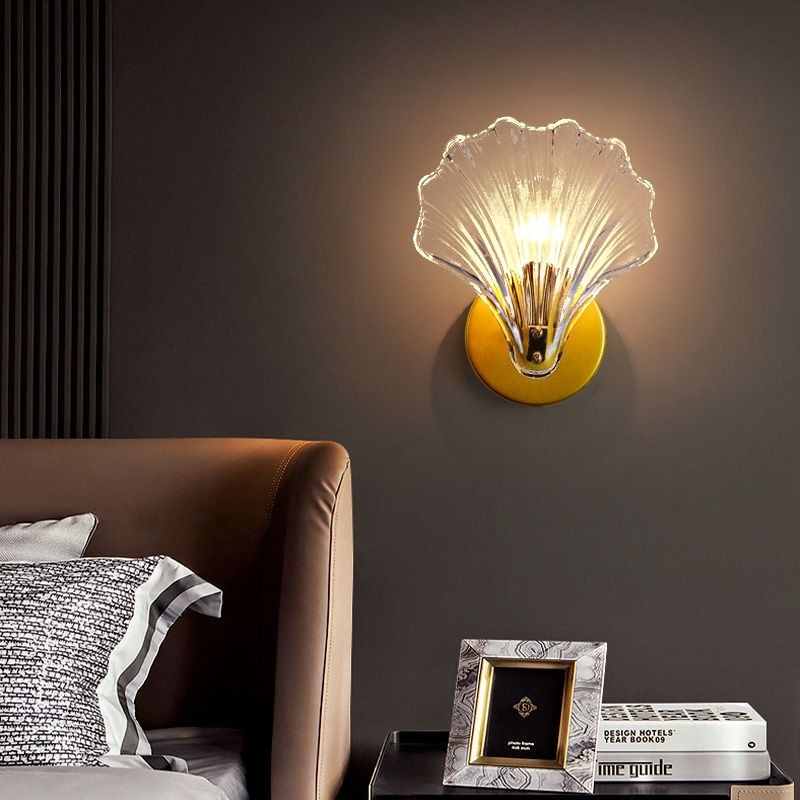 Shell Wall Light