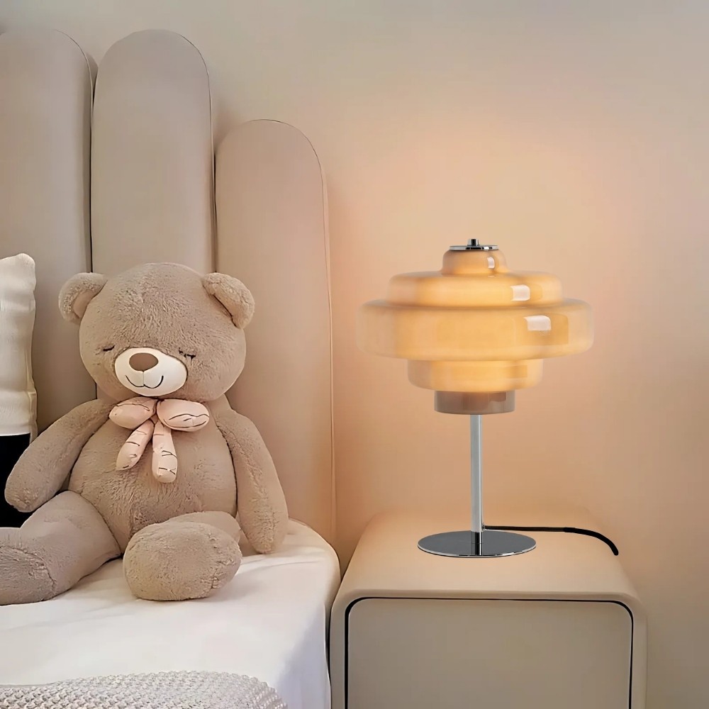 Sculptural Glass Table Lamp – Artful Illumination in Refined Form KL1099